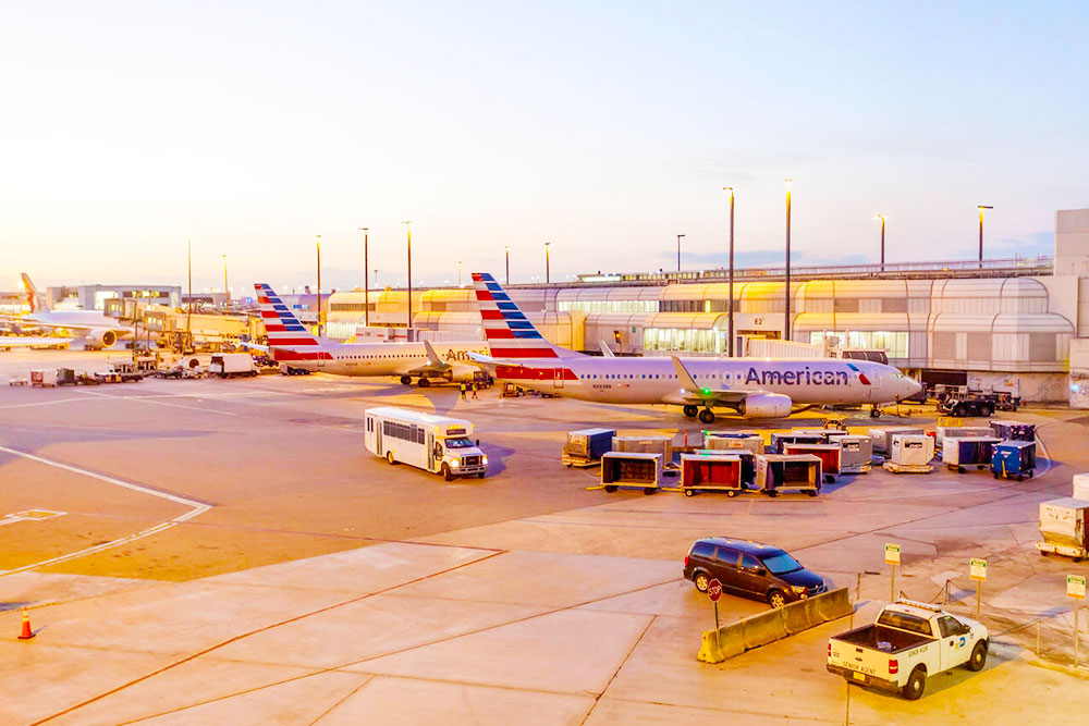 American Airlines Aircrafts at Miami International Airport, Florida - Cheapest Time