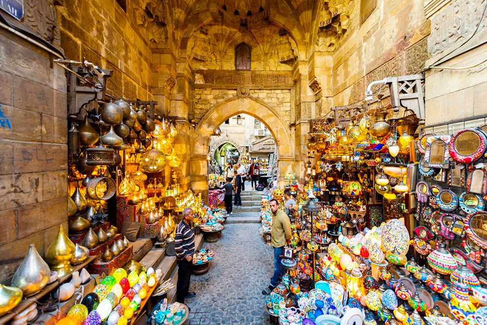 Khan El Khalili Bazaar in Cairo, Egypt - Cheapest Time