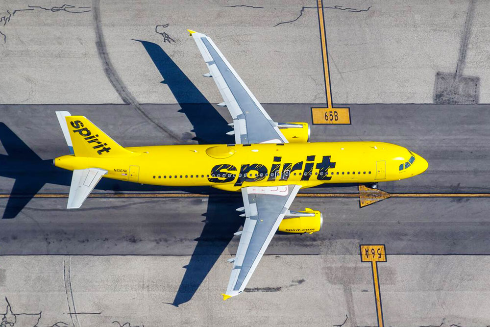 Spirit Airplane at Los Angeles Airport - Cheapest Time